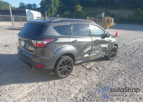 2017 Ford Escape Se z USA, uszkodzony, nr VIN 1FMCU9G94HUB76155